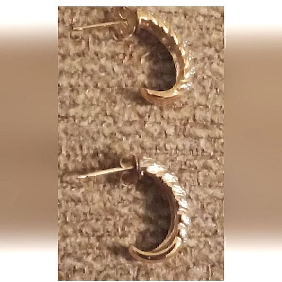 925 Semi Hoop Diamond Accent Pierced Earrings NWOT - Picture 2 of 3